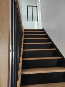 Simon Agencement | Agencement sur mesure | Habillage escalier | Garde-corps
